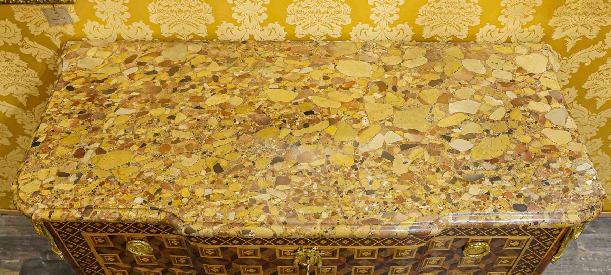 Léonard Boudin Maitre en 1761 Commode En Marqueterie De Cubes Sans Fonds époque Transition Vers 1770-photo-4