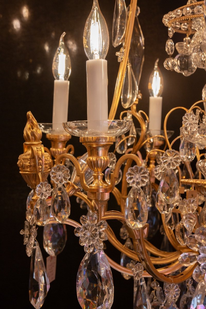Baccarat Louis XVI Style Fire Pot Chandelier In Chiseled And Gilded Bronze And Crystal Decor -photo-1