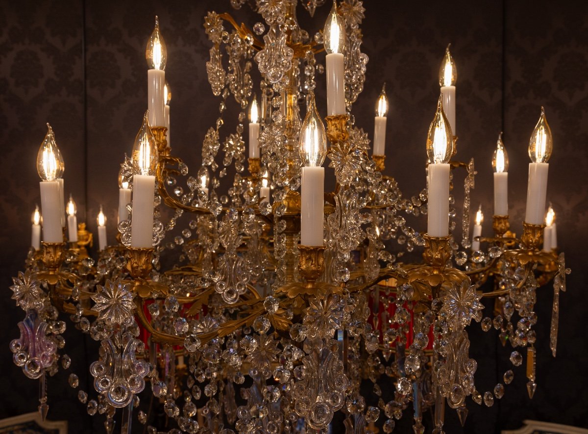 Eighteen-light Chandelier In Chiseled Gilded Bronze And Crystal Decoration Signed Baccarat 1850-photo-3