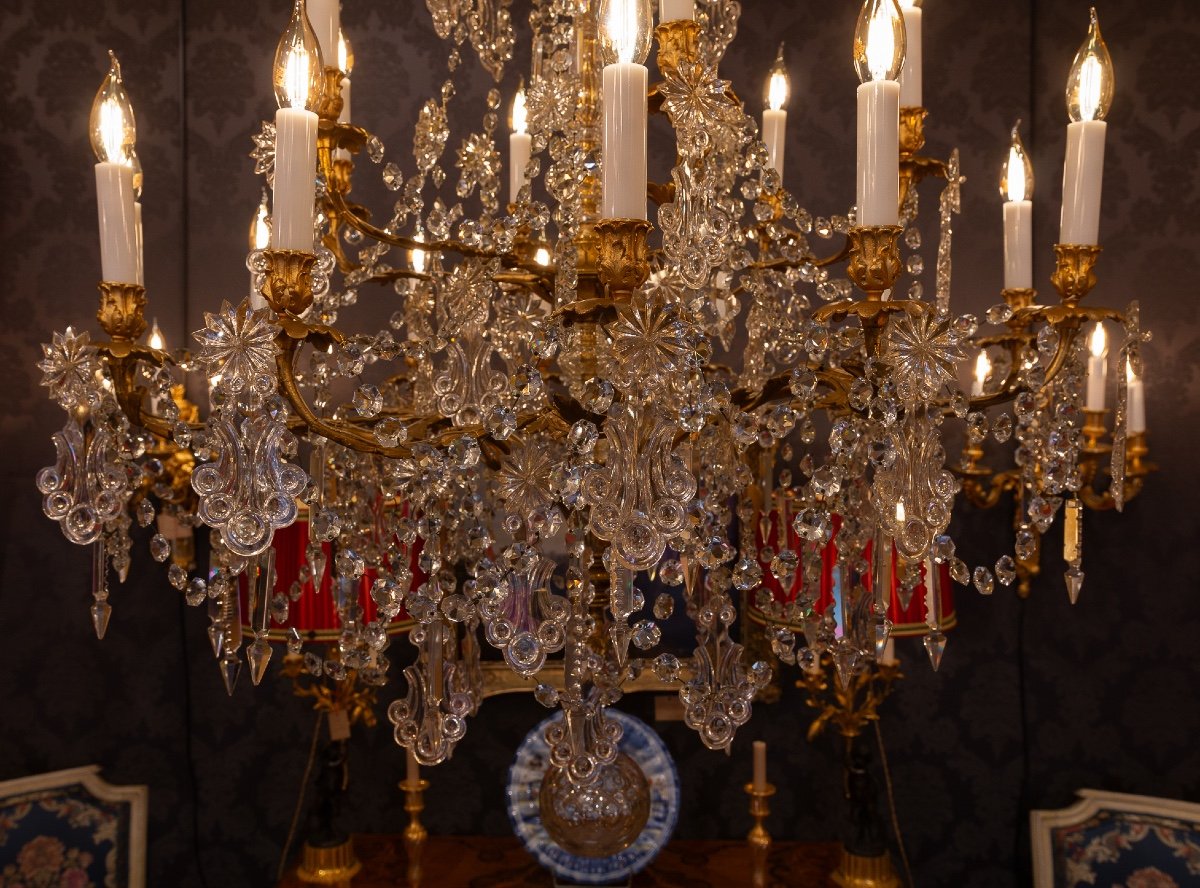Eighteen-light Chandelier In Chiseled Gilded Bronze And Crystal Decoration Signed Baccarat 1850-photo-4