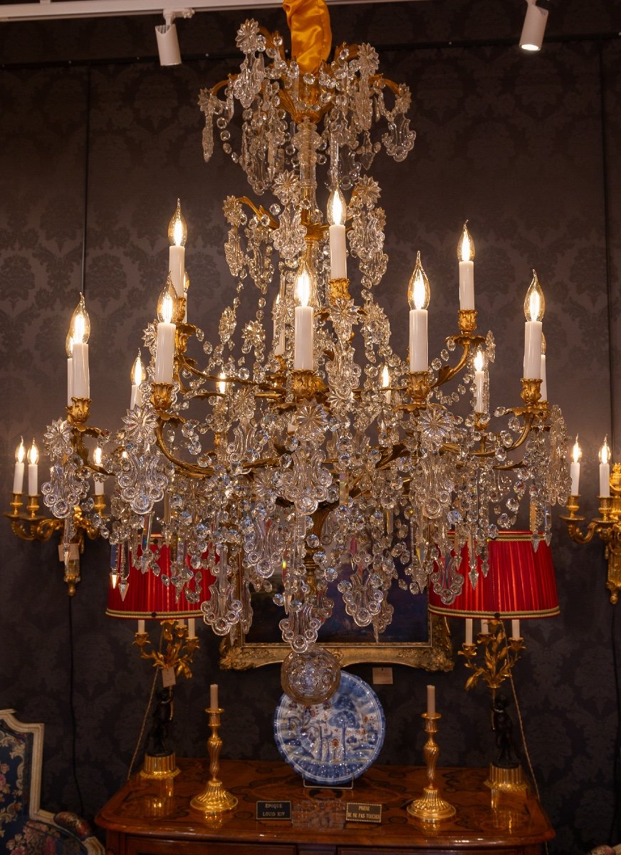 Eighteen-light Chandelier In Chiseled Gilded Bronze And Crystal Decoration Signed Baccarat 1850