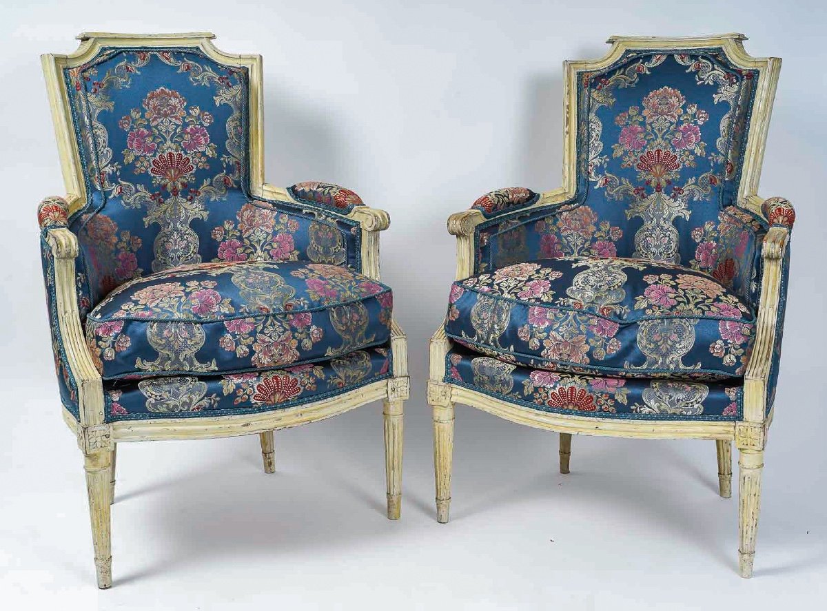 Set Of Seats Composed Of Two Bergeres And Four Armchairs Of Louis XVI Period In Lacquered Wood -photo-2
