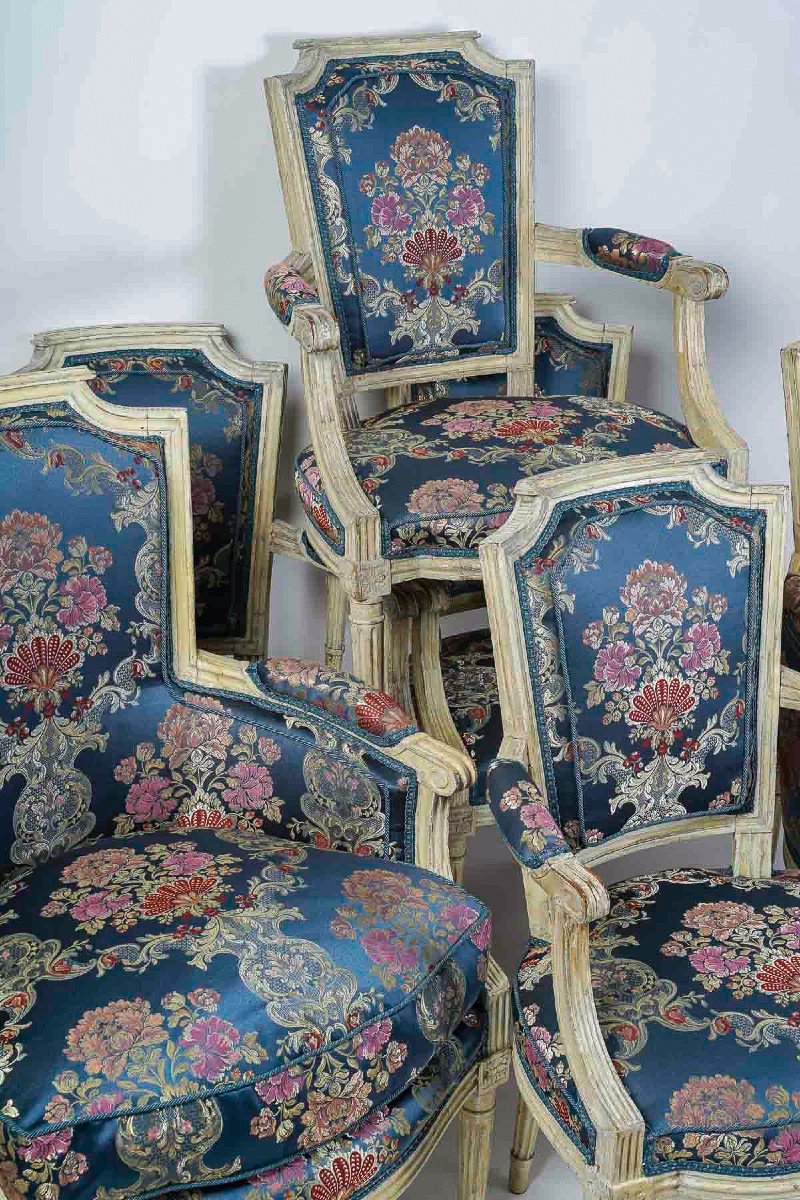 Set Of Seats Composed Of Two Bergeres And Four Armchairs Of Louis XVI Period In Lacquered Wood -photo-7