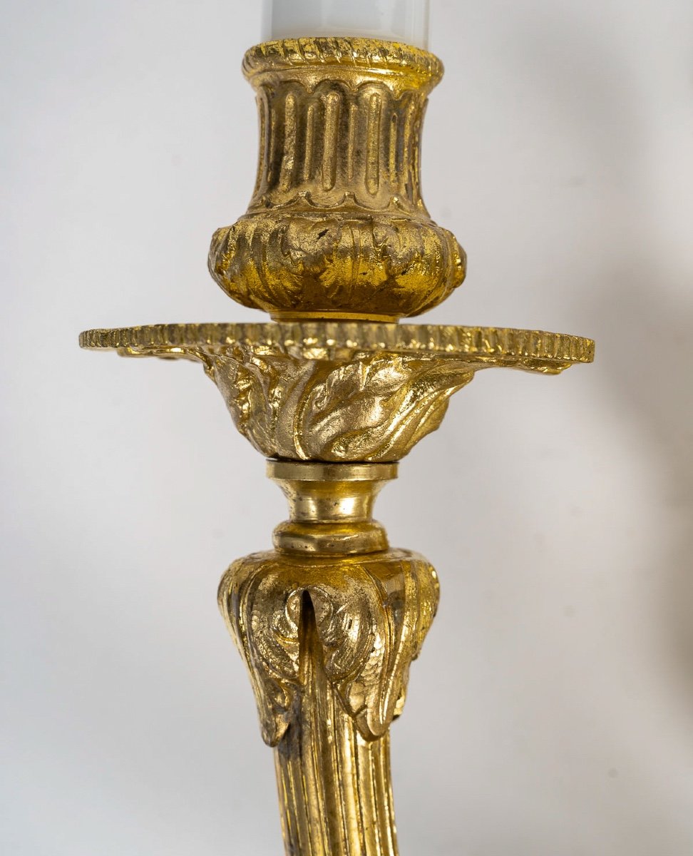 Pair Of Louis XVI-style Three-light Sconces In Chiseled And Gilt Bronze Circa 1880-photo-4
