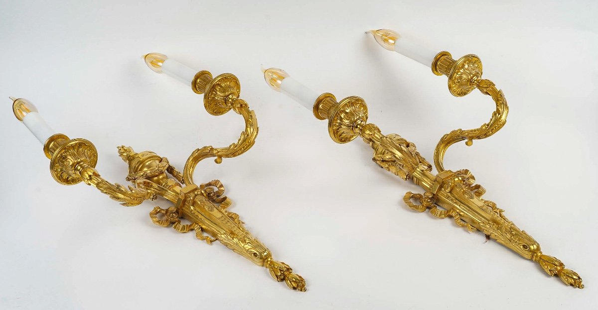 A Pair Of Gilded, Finely Chiseled Bronze Sconces Circa 1820, With Two Light Arms-photo-3