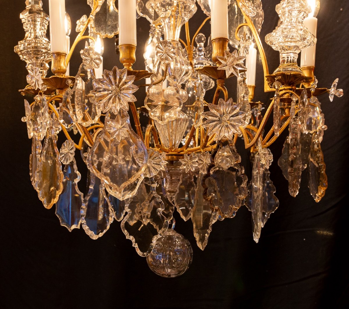 Louis XV Period Chandelier In Gilt Bronze With Dagger Decor And Cut Crystal Plaques-photo-5