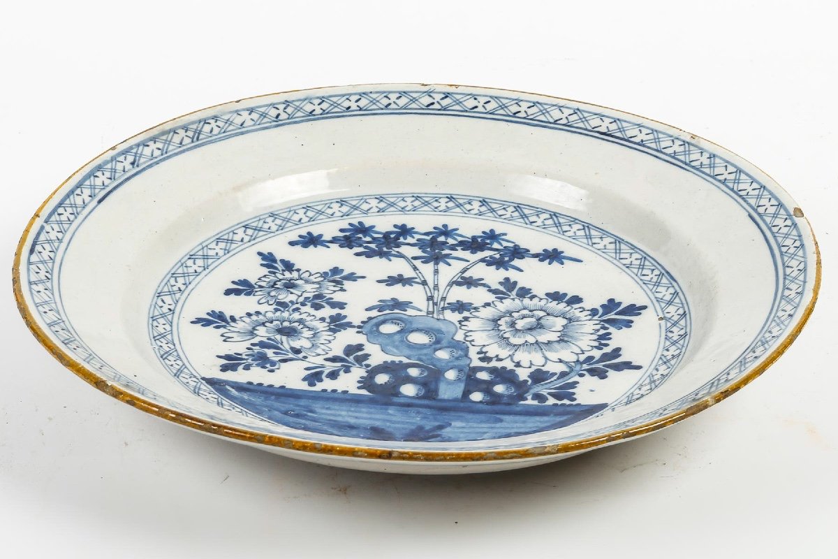 Delft Earthenware Dish Circa 1750 Decorated With Bamboo Branches - l'Aiguière De Porcelaine-photo-2