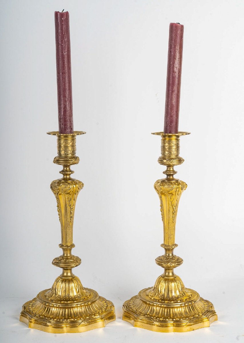 A Pair Of Gilt And Chiseled Bronze Candlesticks In The Transition Louis XVI-louis XVI Style-photo-5