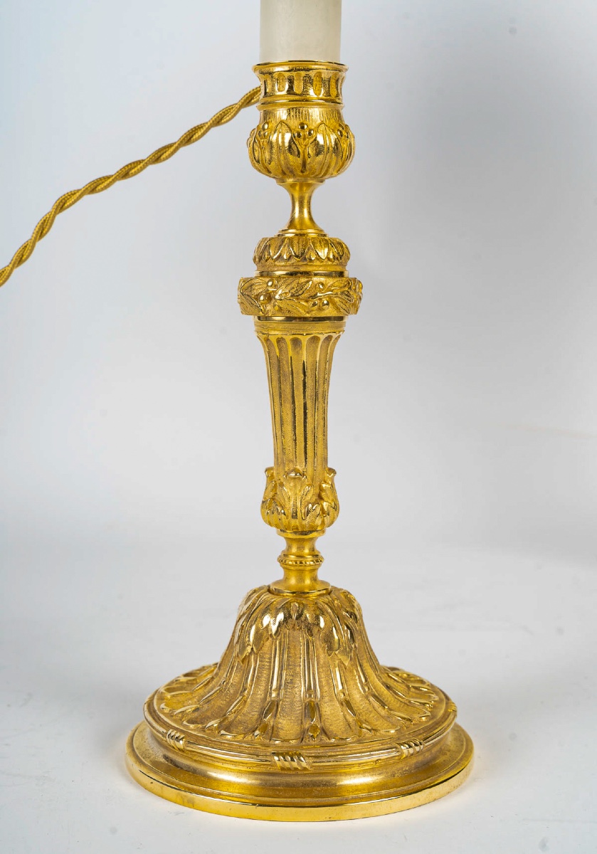 Pair Of Louis XVI Style Candlesticks Circa 1820 In Chiseled Bronze, Mounted As Lamps-photo-3