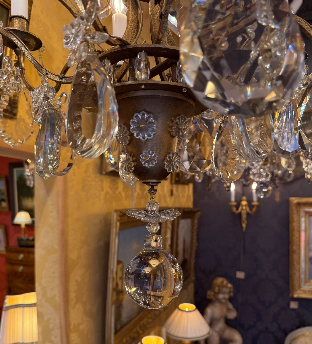 Gilded Iron And Cut Crystal Chandelier By Maison Baguès, Circa 1920-photo-7