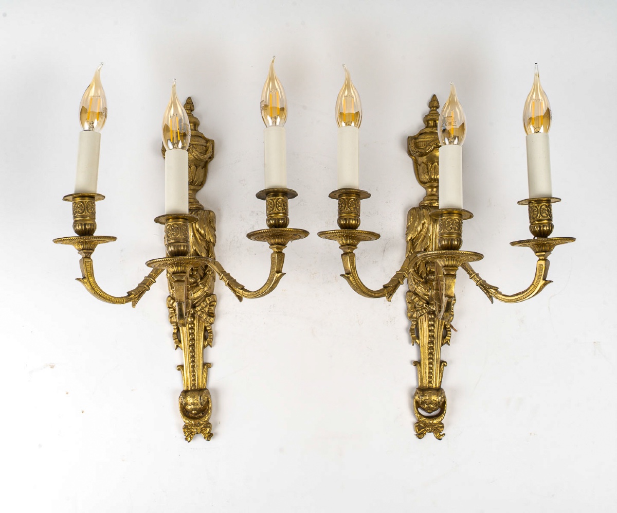 Pair Of Louis XVI Style Chiseled Bronze Three-light Wall Sconces-photo-2