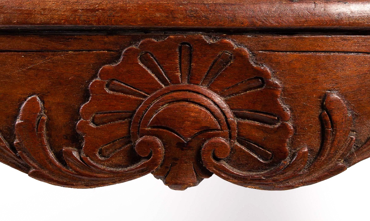 Fauteuil à fond de cannes en bois naturel mouluré et sculpté d’époque Régence vers 1720-photo-3