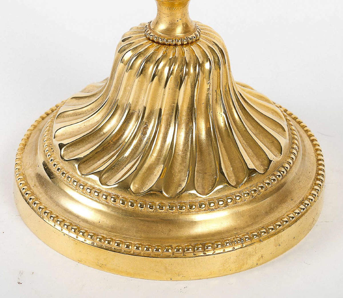 Louis XV Period Pair Of Gilt Bronze Au Roi Candlesticks Circa 1750, Mounted As Lamps-photo-6