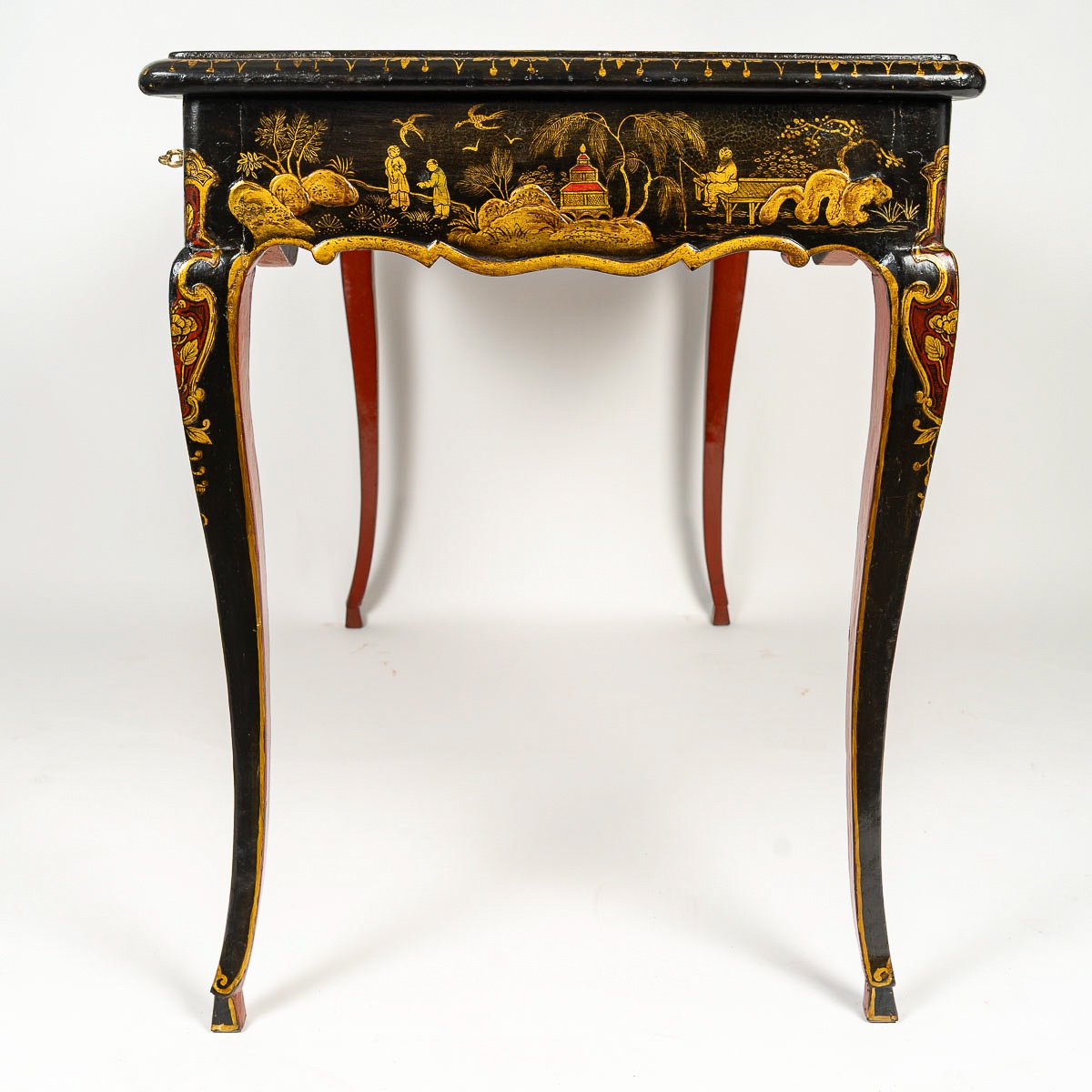 Bureau plat d’époque Louis XV en Vernis Martin à décors chinoisant, vers 1760-photo-5