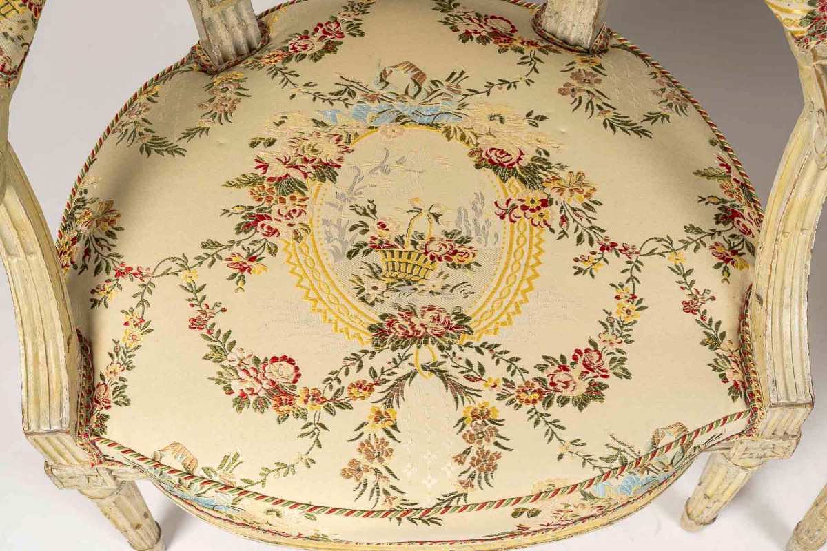 Paire de Fauteuils en hêtre laqué d’Époque Louis XVI vers 1780-1790-photo-3