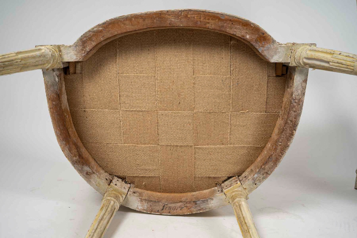 Paire de Fauteuils en hêtre laqué d’Époque Louis XVI vers 1780-1790-photo-6