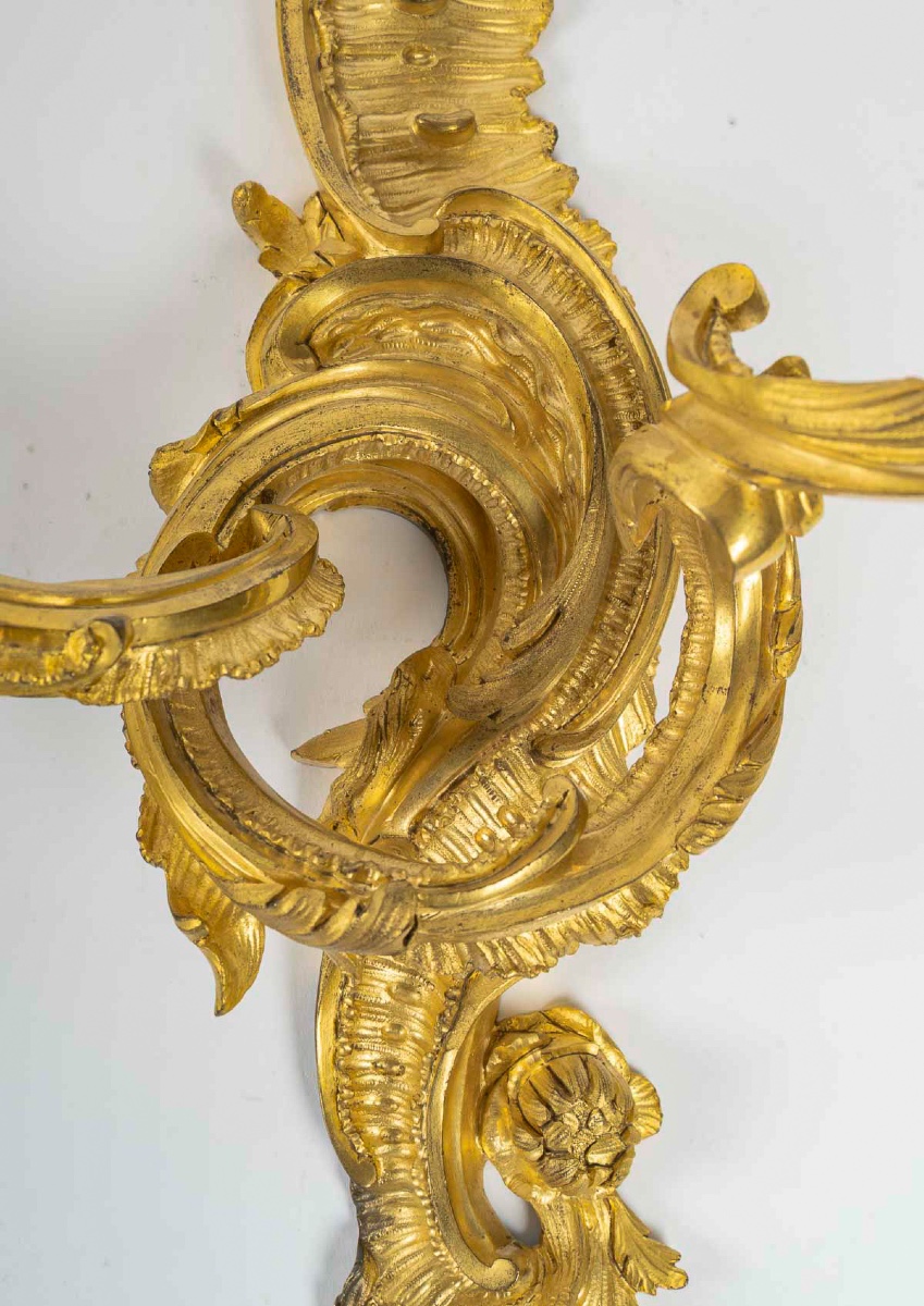 Jean-François Deniere (1774-1866) Paire d’appliques Louis XV en bronze ciselé et doré vers 1850-photo-2