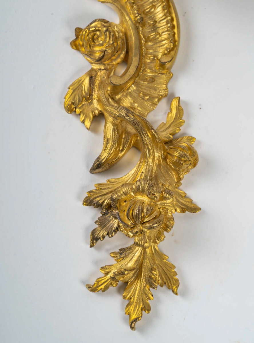 Jean-François Deniere (1774-1866) Paire d’appliques Louis XV en bronze ciselé et doré vers 1850-photo-3
