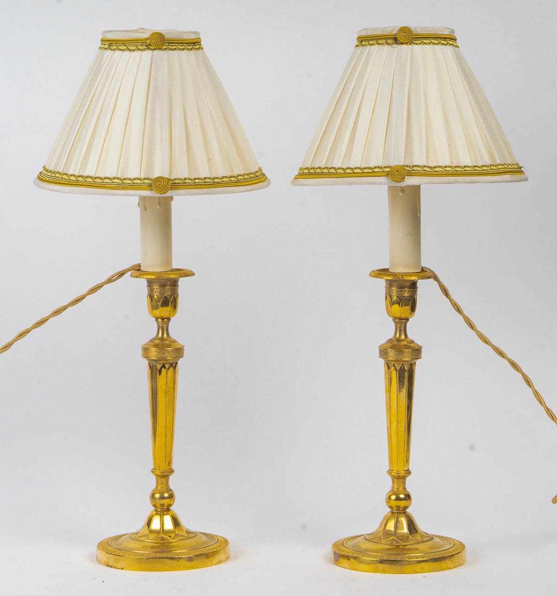 Pair Of French Directoire Circa 1795-1799 Period Gilt Bronze Candlesticks, Monted As Lamps-photo-5