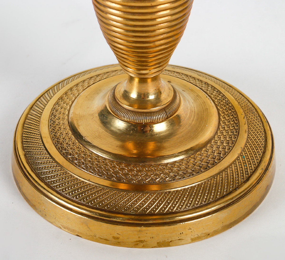 Pair Of Small Empire-era "ragot" Candlesticks In Chiseled And Gilt Bronze, C. 1805-1815-photo-2