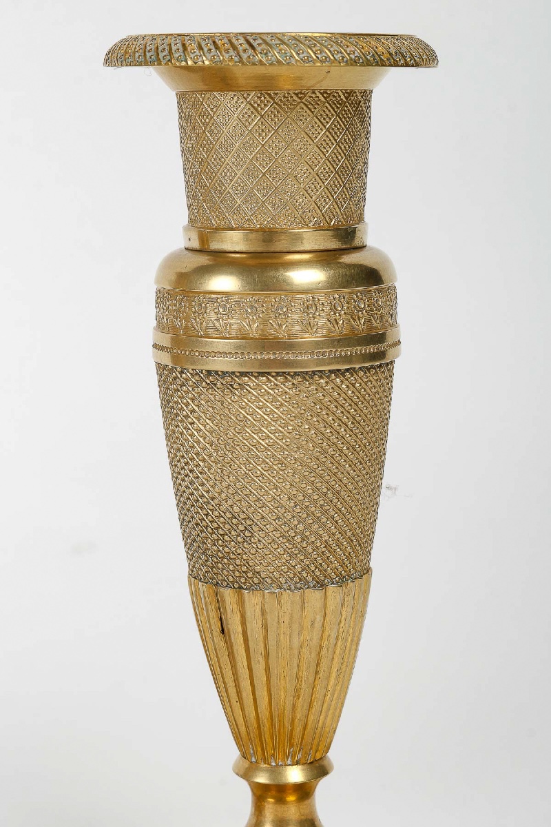 Pair Of Small Empire-era "ragot" Candlesticks In Chiseled And Gilt Bronze, C. 1805-1815-photo-4