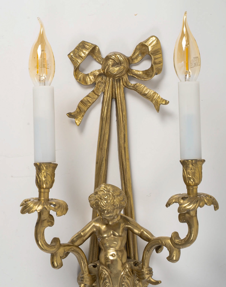 Set Of Four Transition-style Putti Wall Sconces In Chiseled And Gilt Bronze, C. 1880-photo-3