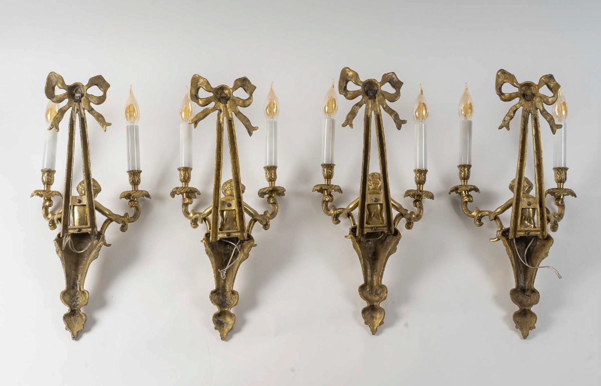 Set Of Four Transition-style Putti Wall Sconces In Chiseled And Gilt Bronze, C. 1880-photo-4