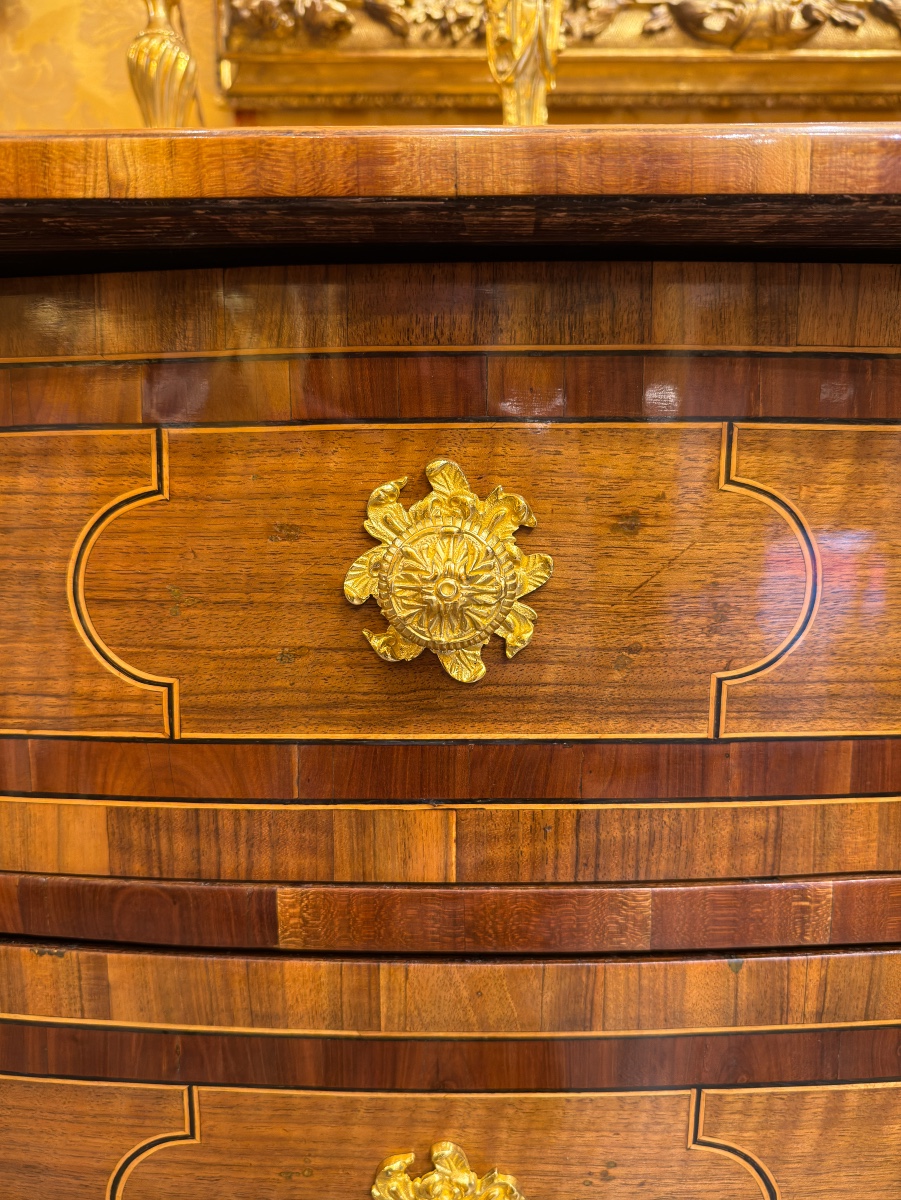 A Fine Dauphiné Mazarine Commode, Louis XIV Period, C. 1700-photo-3