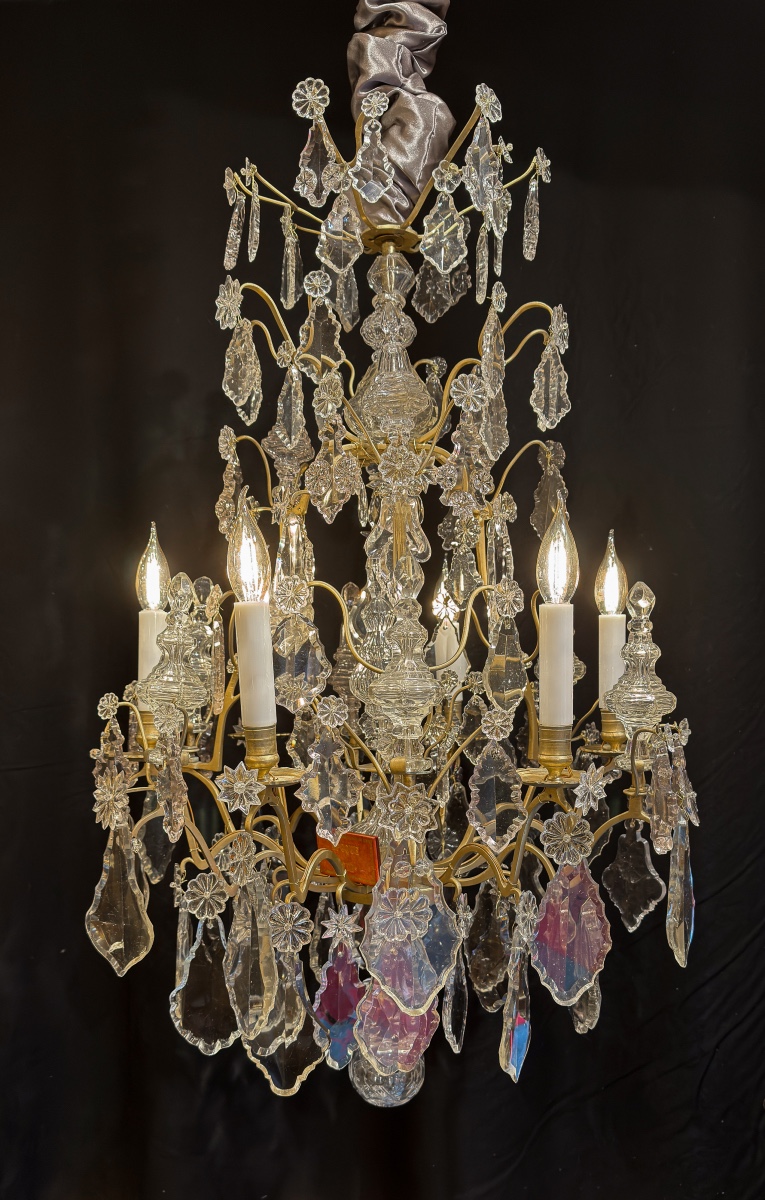 French Late 18th Century Period Gilt-bronze And Cut-crystal Chandelier Circa 1780-photo-6