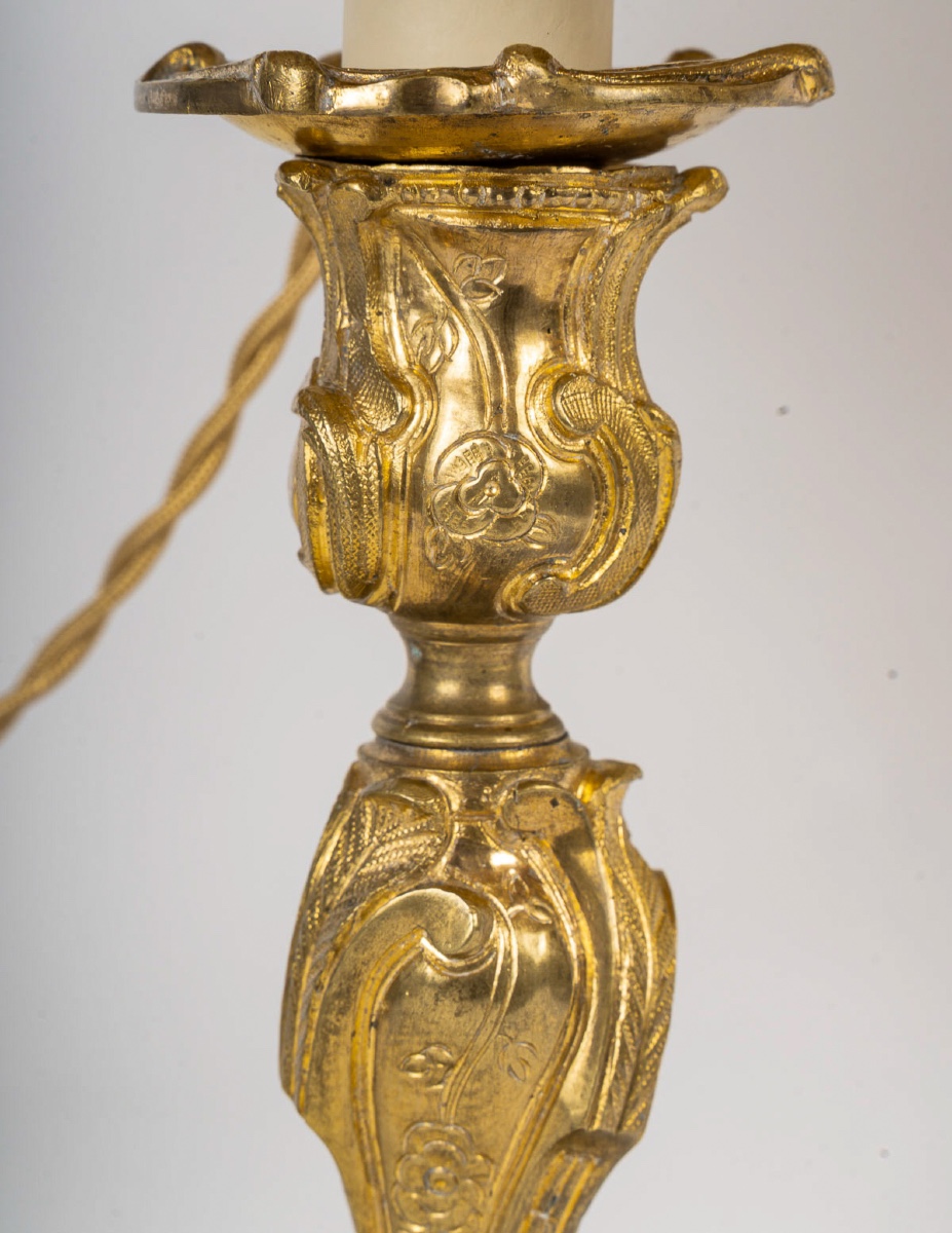 A Pair Of Rocaille-style Gilt Bronze Flambeaux, Mounted As Lamps, Palais Ducal De Nevers 1820-photo-2