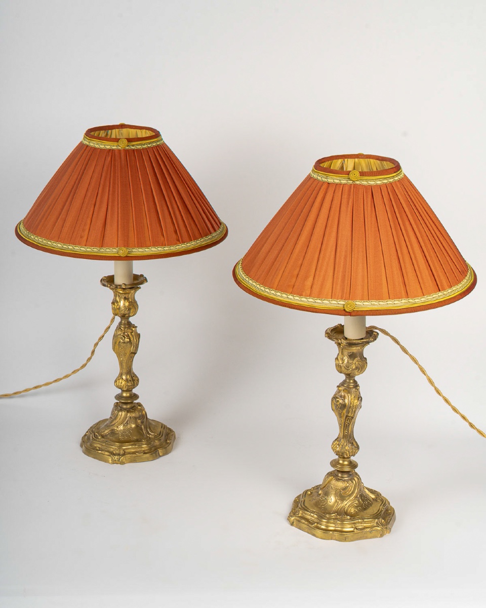 A Pair Of Rocaille-style Gilt Bronze Flambeaux, Mounted As Lamps, Palais Ducal De Nevers 1820-photo-5