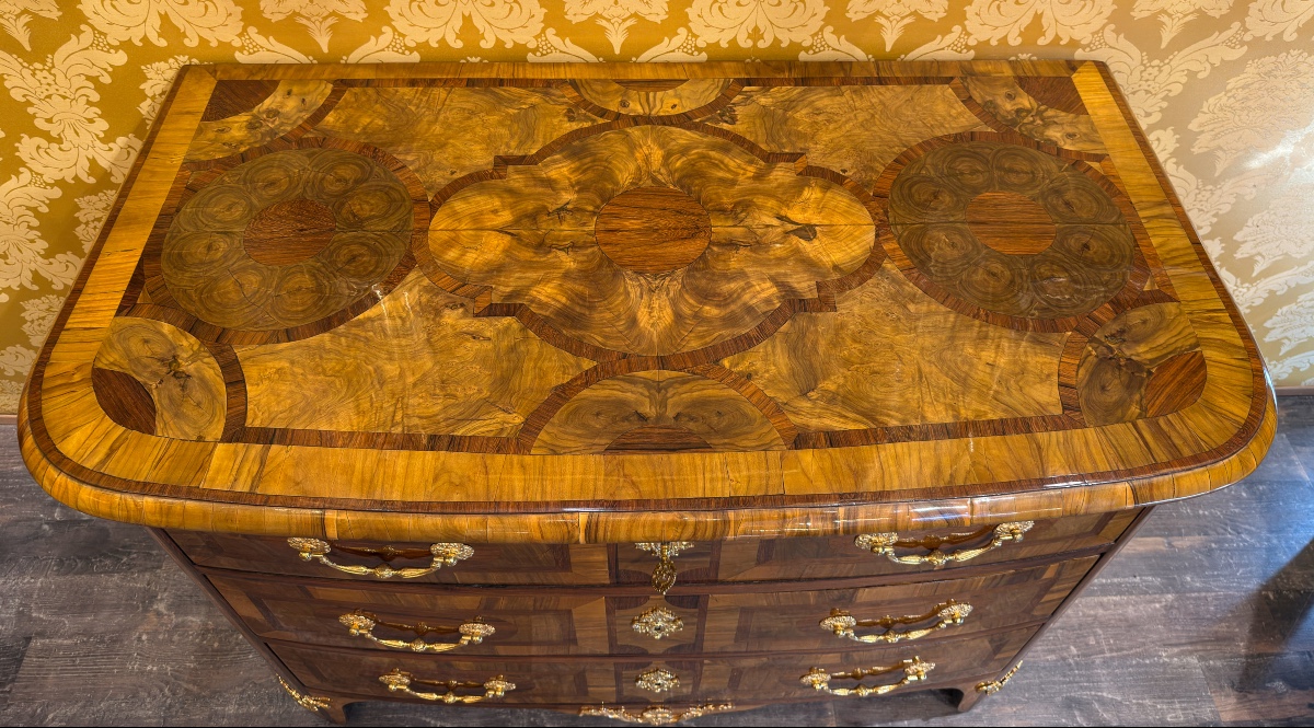 A Dauphiné Olivewood And Rosewood Marquetry Commode, Louis XIV Period, C. 1700-1710-photo-4