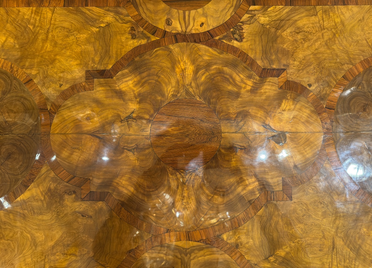 A Dauphiné Olivewood And Rosewood Marquetry Commode, Louis XIV Period, C. 1700-1710-photo-2