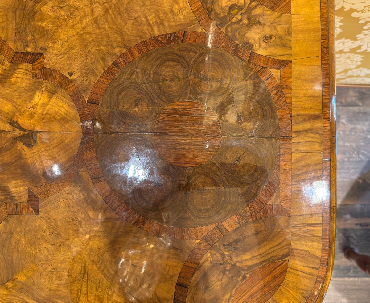 A Dauphiné Olivewood And Rosewood Marquetry Commode, Louis XIV Period, C. 1700-1710-photo-3