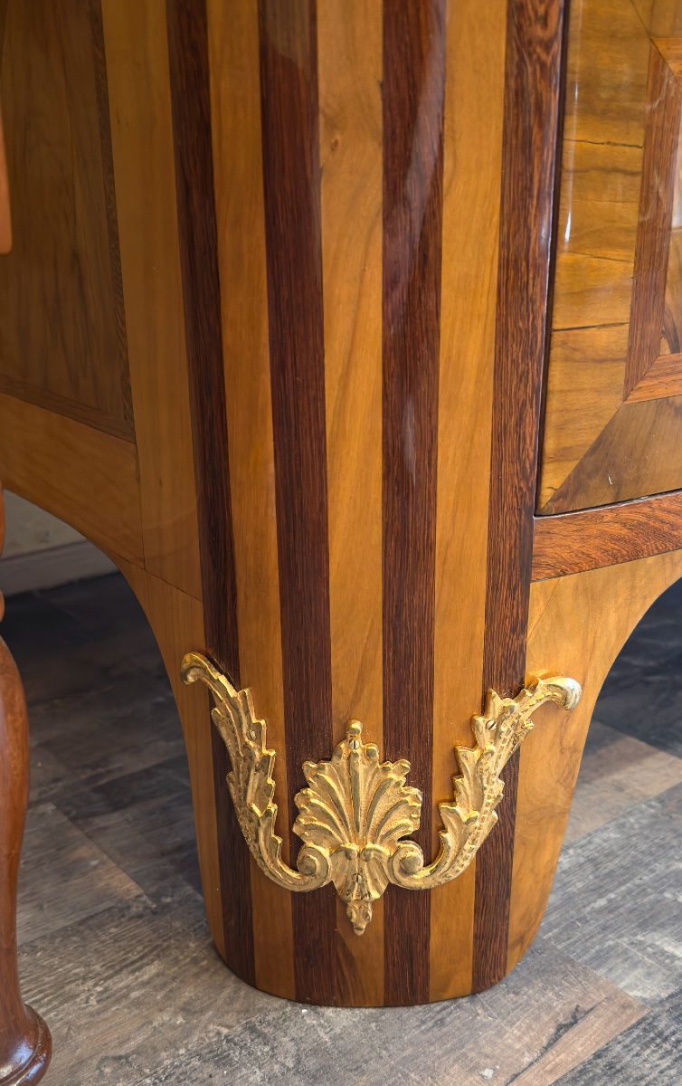 A Dauphiné Olivewood And Rosewood Marquetry Commode, Louis XIV Period, C. 1700-1710-photo-4