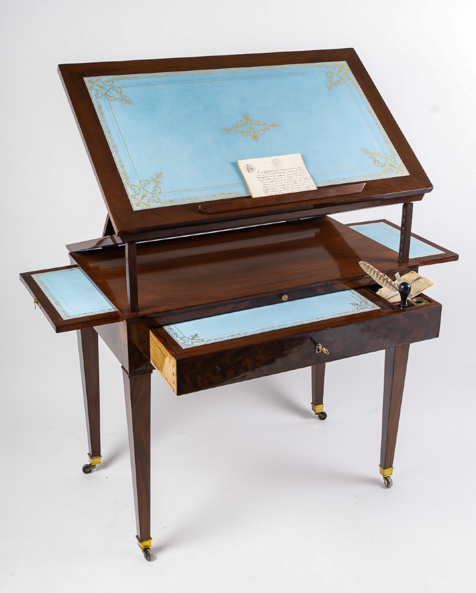 Directoire Period Mahogany And Flamed Cuban Mahogany Tronchin Table, C. 1795-1799