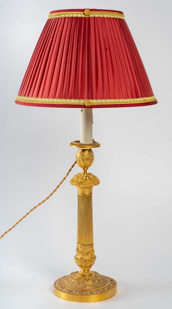 Paire de Flambeaux d’Époque Restauration en Bronze Ciselé et Doré Montés en Lampes vers 1820-photo-3