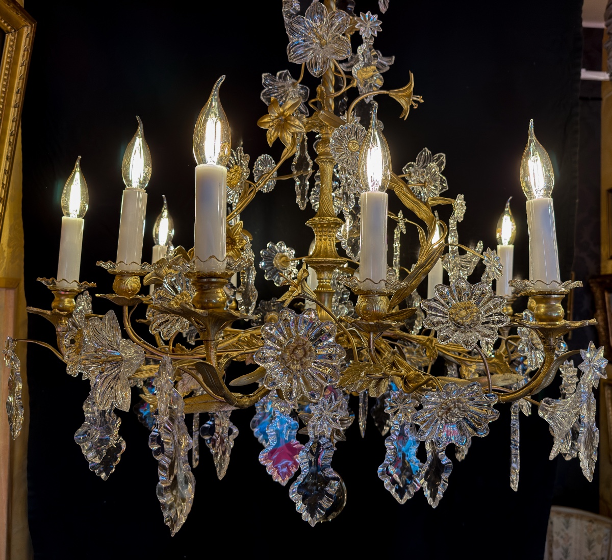 Lustre en bronze doré à décor floral en cristal taillé Cristallerie de Baccarat vers 1870-photo-5
