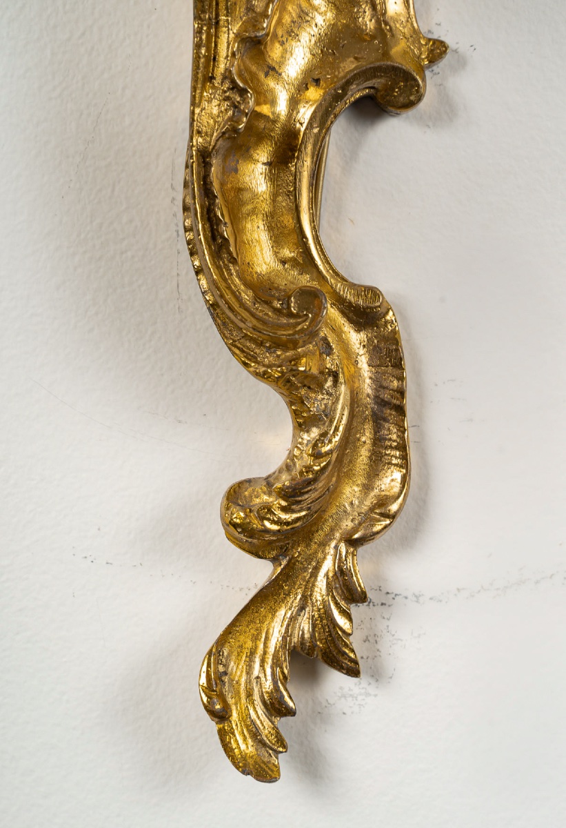 Paire d’appliques Louis XV en bronze ciselé et doré, d’après Caffieri, vers 1850-1870-photo-2