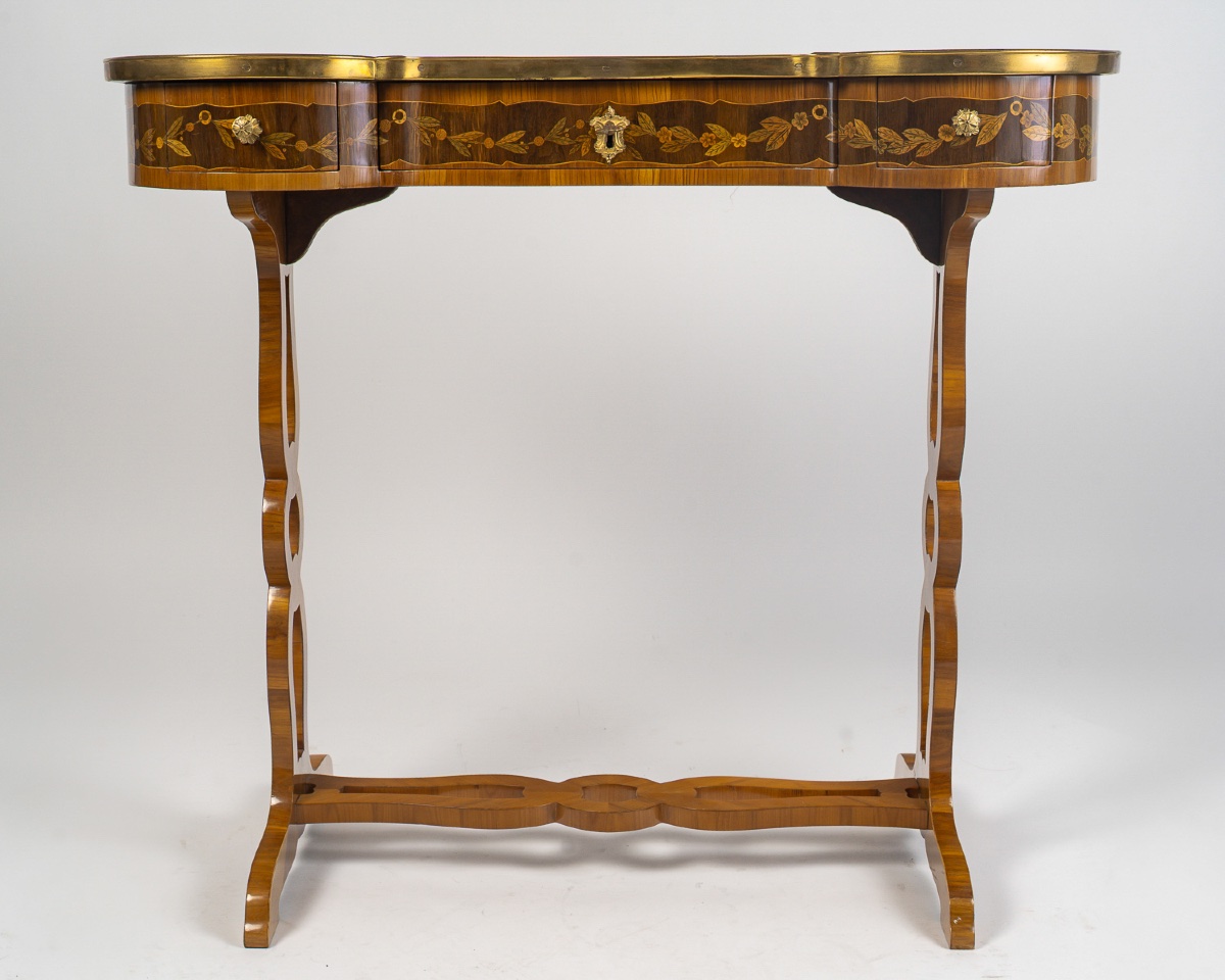 Table écritoire Transition Louis XV-louis XVI En Marqueterie De Chasse Par André-louis Gilbert-photo-3