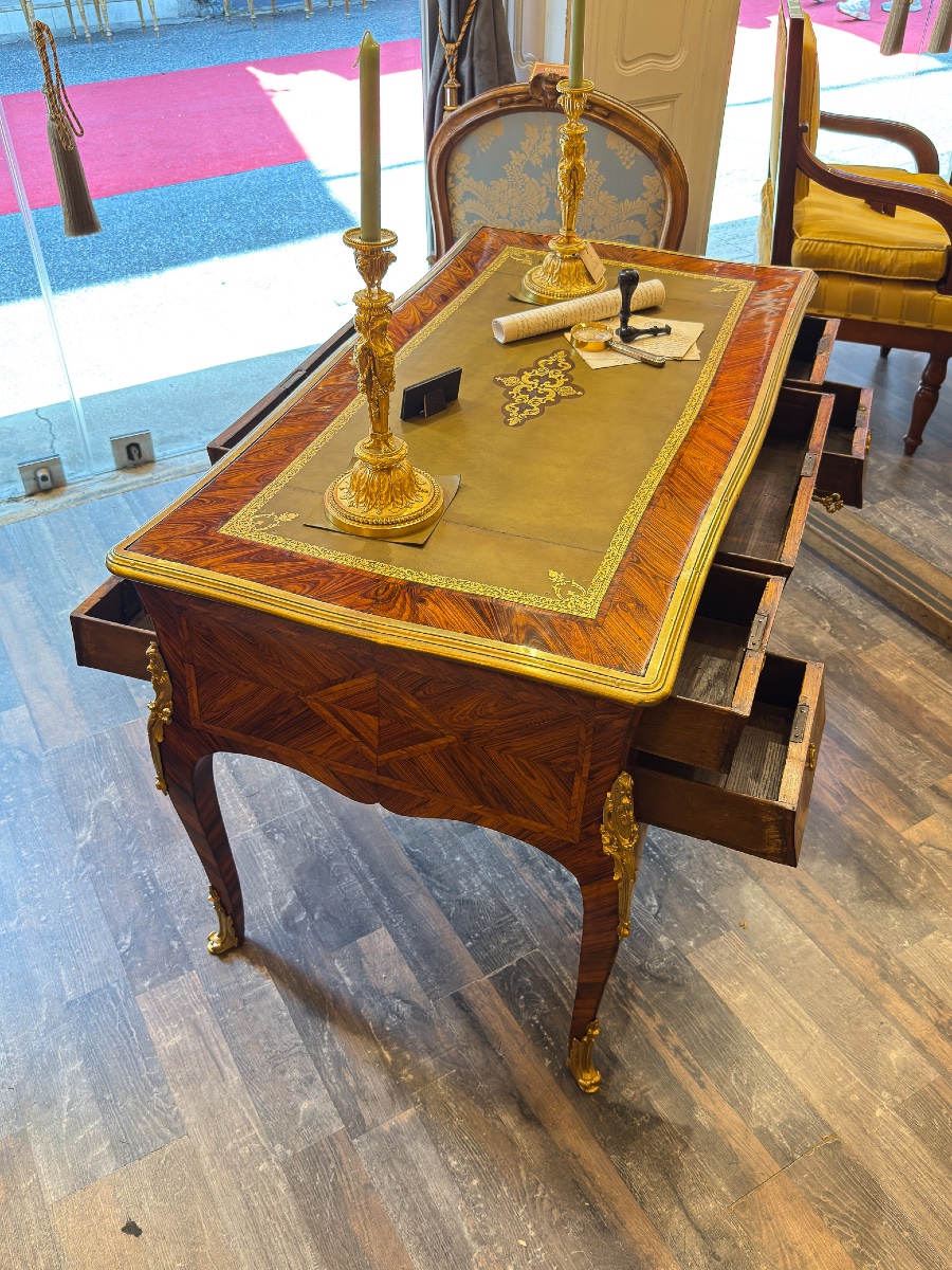 Italian Violetwood Partner’s Or Face To Face Flat Desk, Circa 1750-photo-4