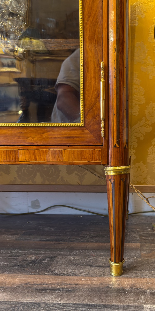 Bibliothèque basse d'époque Louis XVI, provenance Villa Monte-Cristo d'Alexandre Dumas fils-photo-3