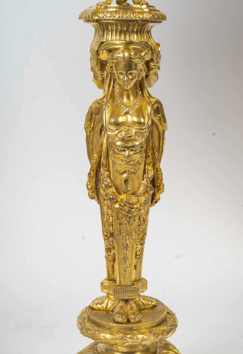 Pair Of Gilded Bronze Candlesticks In The Louis XVI Style, Converted Into Lamps After Designs By Dugourc And Rémond-photo-4