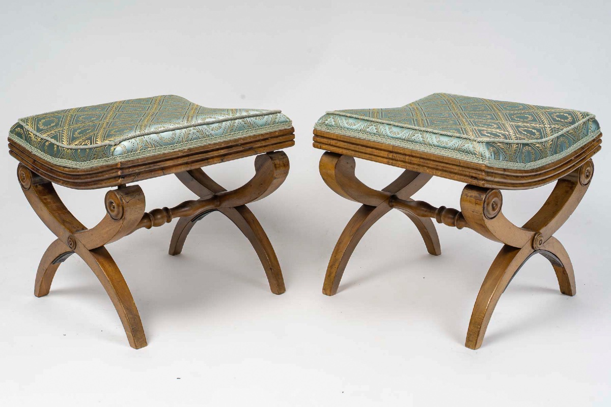 Paire de tabourets curules suisses d'époque néoclassique, Berne, première moitié du XIXe siècle-photo-2