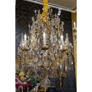 Louis XV Period Chandelier In Gilt Bronze Decorated With Daggers And Cut Crystal Plates 1760