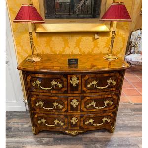 Louis XIV Period Chest Of Drawers With Heart Marquetry From Dauphiné, Circa 1700-1710