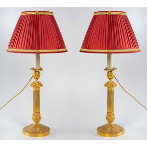Paire de Flambeaux d’Époque Restauration en Bronze Ciselé et Doré Montés en Lampes vers 1820