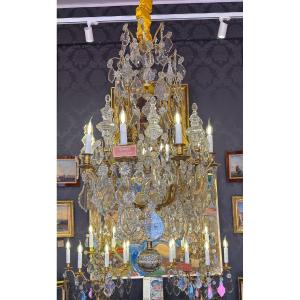 Important lustre d’époque Louis XV en bronze doré et cristal taillé, vers 1760