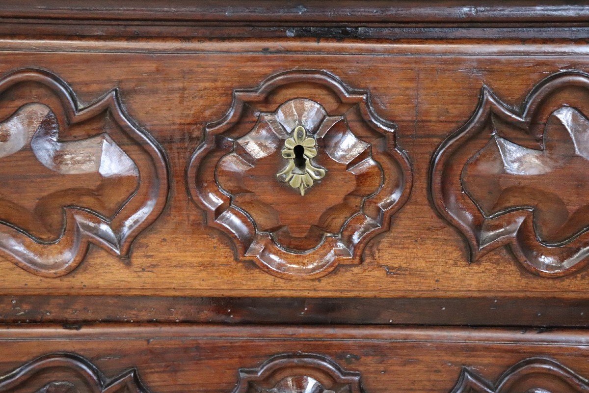 Antique Chest Of Drawers In Carved Walnut-photo-4