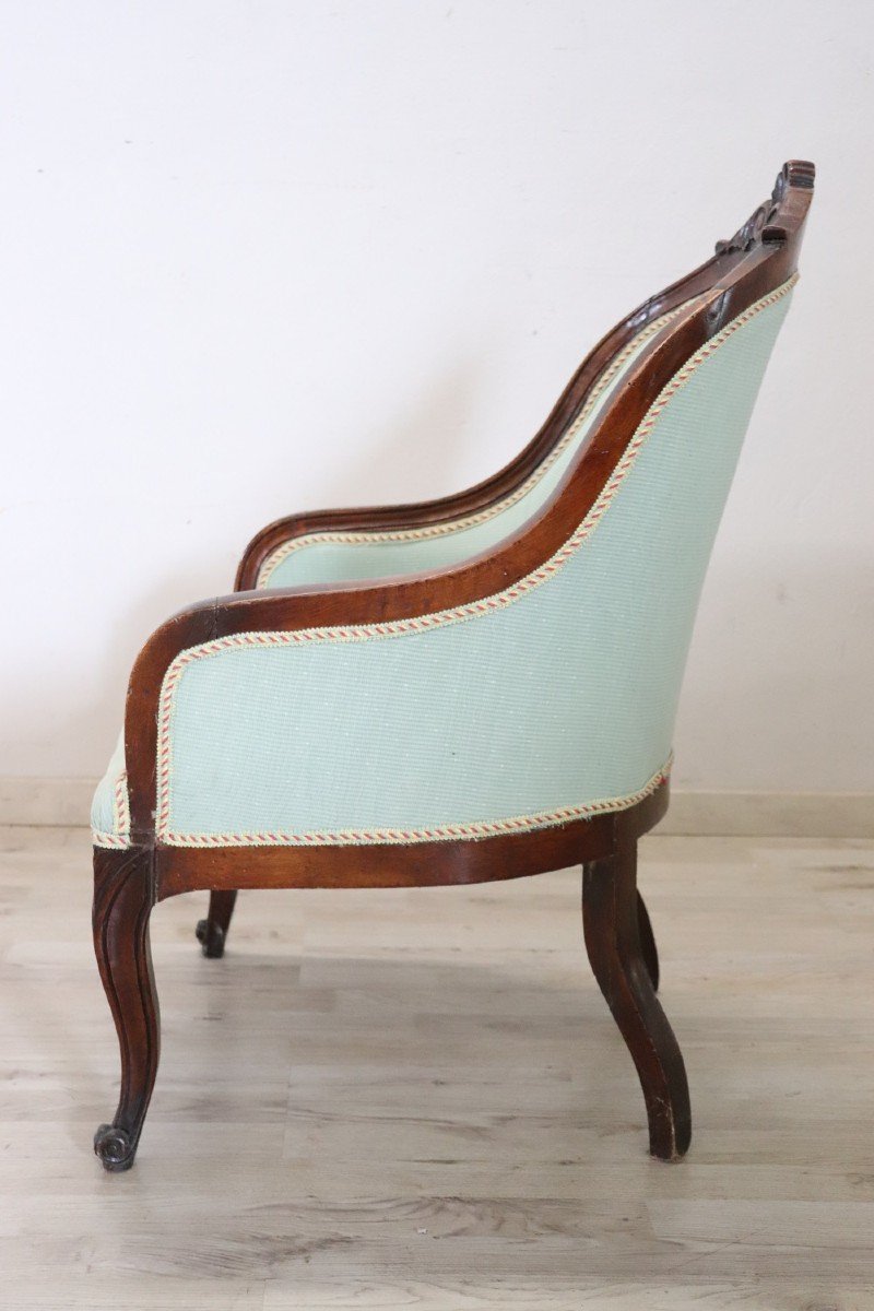 Mid-19th Century Upholstered Walnut Armchair-photo-1